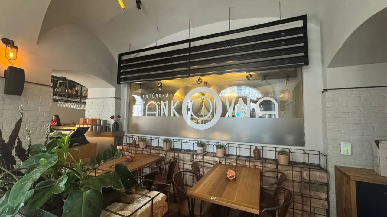 New Klubovňa: craft beer from DOCK7, FRAJER 11° lager and a&nbsp;new menu